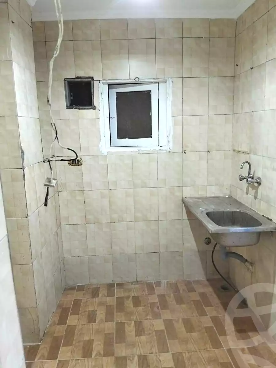 https://aqarmap.com.eg/ar/listing/6760741-for-sale-cairo-helwan-helwan-el-sharkeya-gaafar-st