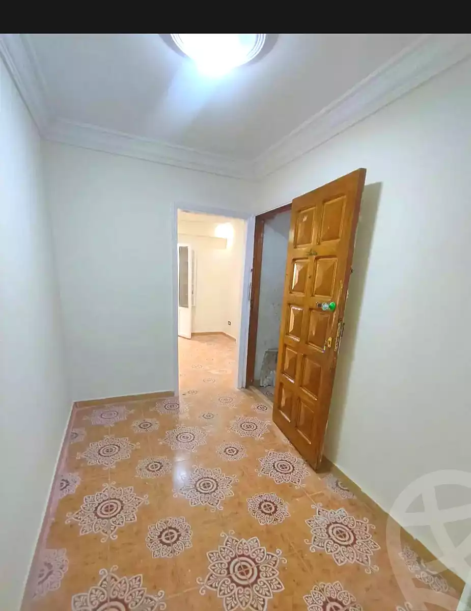 https://aqarmap.com.eg/en/listing/6760756-for-sale-alexandria-lsywf-el-falki
