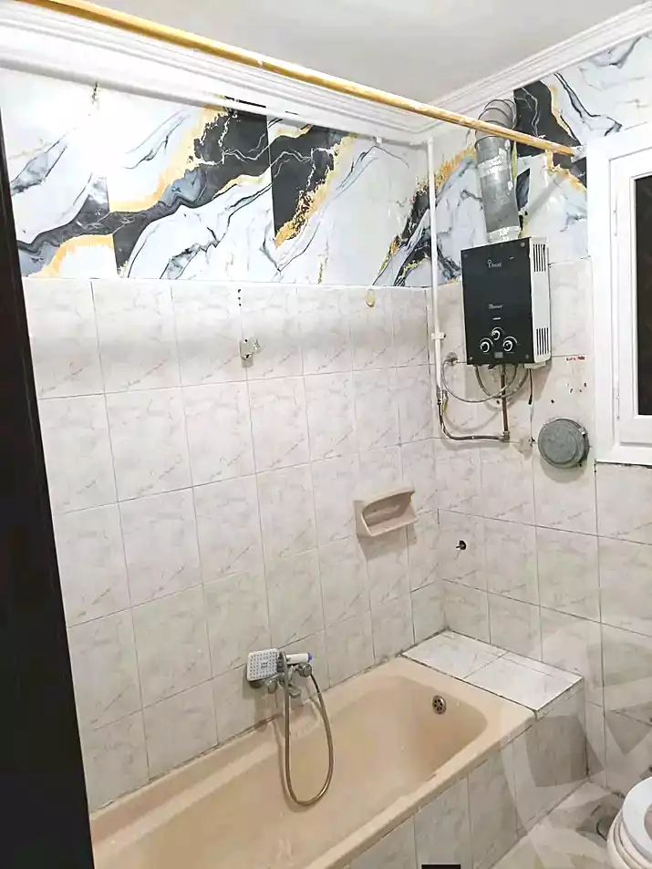 https://aqarmap.com.eg/ar/listing/6761187-for-sale-alexandria-miami-el-gaish-rd-st