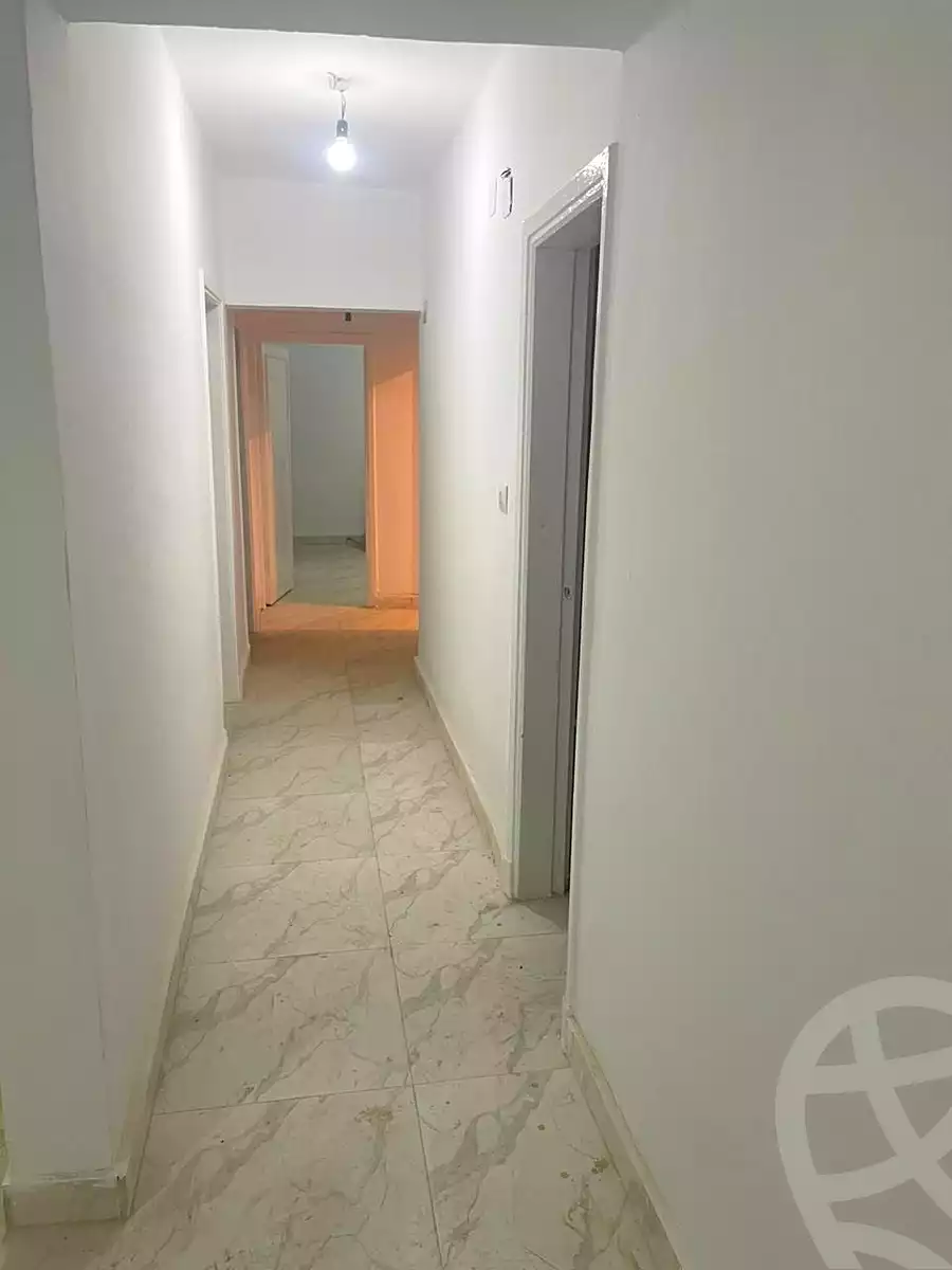 https://aqarmap.com.eg/ar/listing/6761348-for-sale-cairo-6th-of-october-el-ahyaa-neighborhood-7th-ali-ibn-abi-talib-st