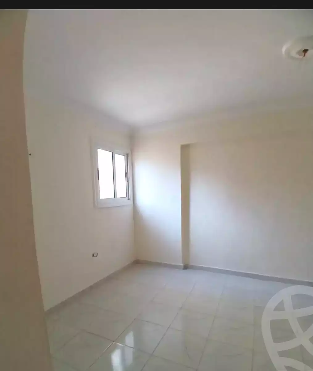 https://aqarmap.com.eg/en/listing/6761621-for-sale-alexandria-el-asafra-salman-el-farsi-st
