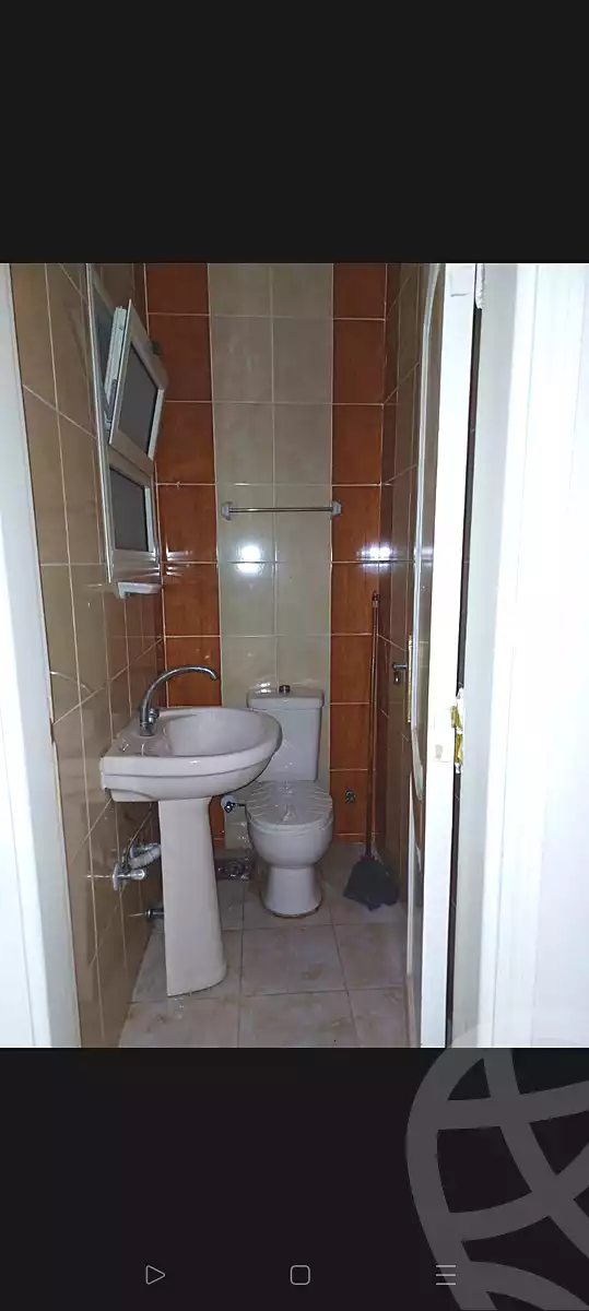 https://aqarmap.com.eg/ar/listing/6761776-for-sale-cairo-el-sheikh-zayed-city-el-hay-el-hady-ashaer