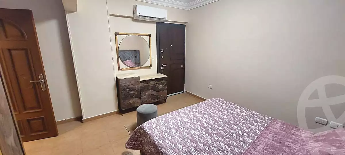 https://aqarmap.com.eg/en/listing/6762319-for-rent-cairo-el-sheikh-zayed-city-el-hay-elthamen-lml