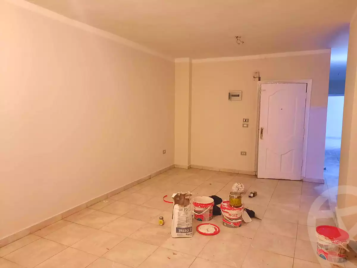 https://aqarmap.com.eg/ar/listing/6763189-for-rent-cairo-ain-shams-mnshy-lthryr