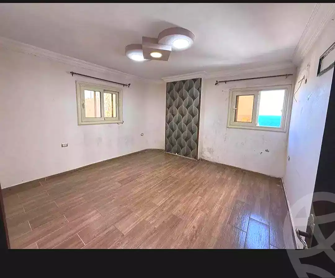 https://aqarmap.com.eg/en/listing/6763280-for-sale-alexandria-camp-cesar