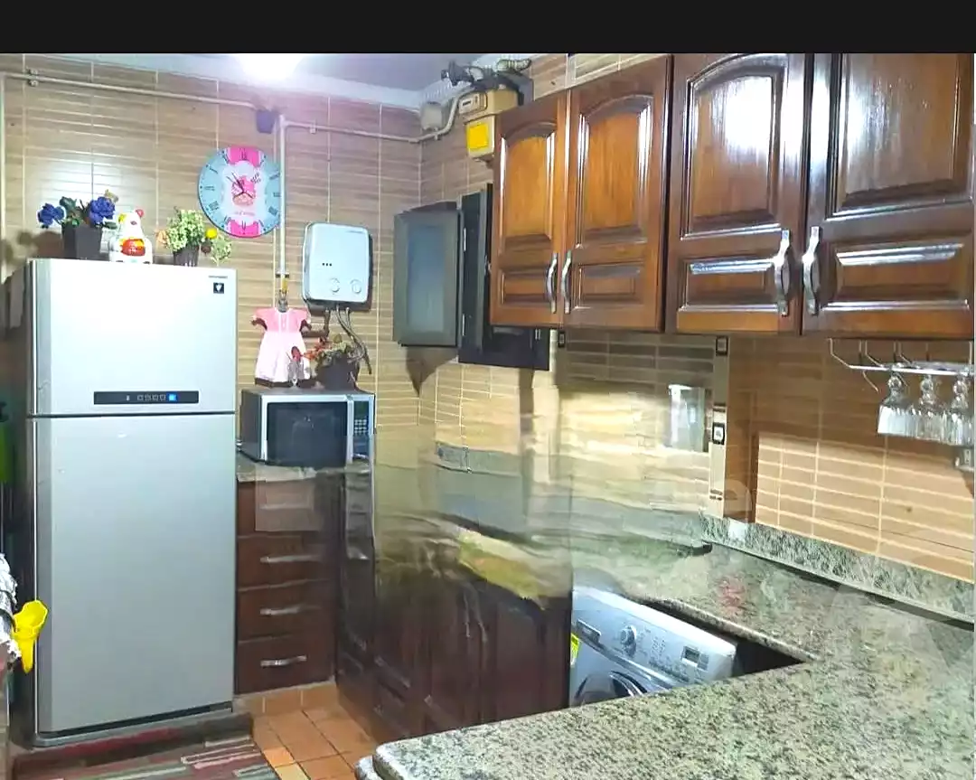 https://aqarmap.com.eg/ar/listing/6763296-for-sale-alexandria-miami-shr-jml-bd-lnsr