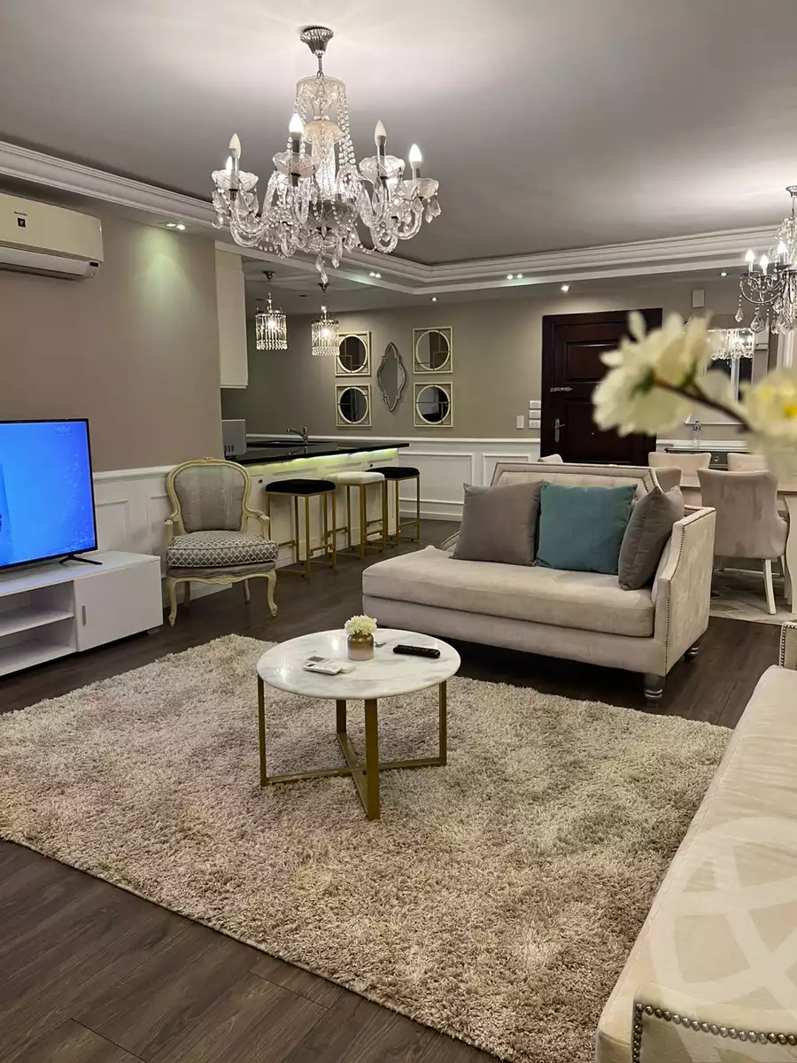 https://aqarmap.com.eg/en/listing/6763648-for-rent-cairo-el-sheikh-zayed-city-compounds-beverly-hills