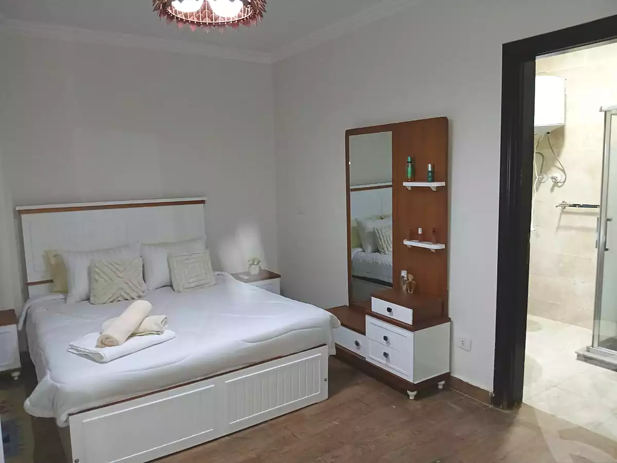 https://aqarmap.com.eg/ar/listing/6763704-for-rent-cairo-el-sheikh-zayed-city-compounds-jn-1