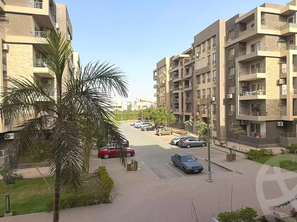 https://aqarmap.com.eg/en/listing/6763894-for-sale-cairo-el-sheikh-zayed-city-compounds-jn-1