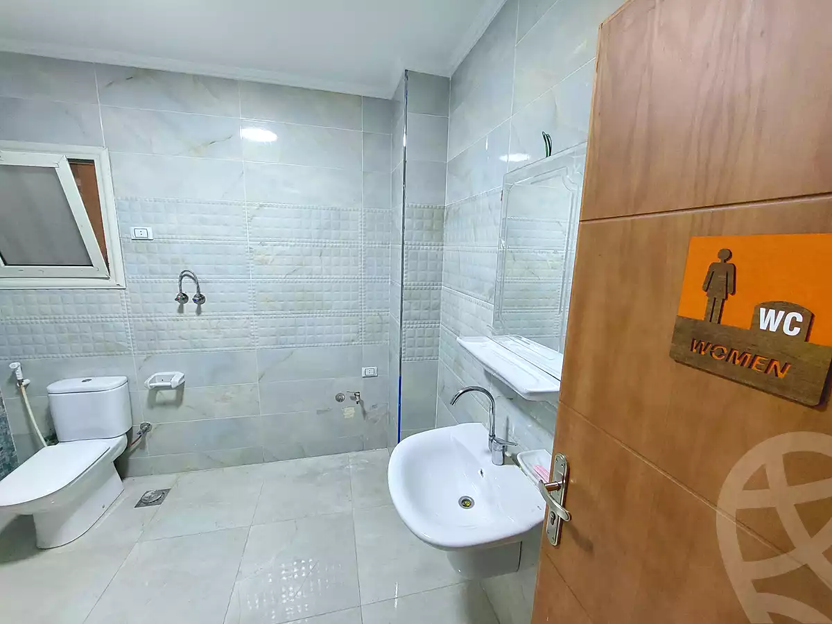 https://aqarmap.com.eg/en/listing/6501360-for-rent-cairo-6th-of-october-jml-bd-lnsr