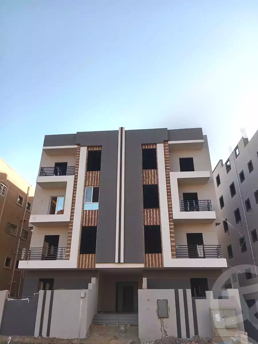 https://aqarmap.com.eg/en/listing/6763954-for-sale-cairo-6th-of-october-el-tawsaat-el-shamalya-hy-2000-qt