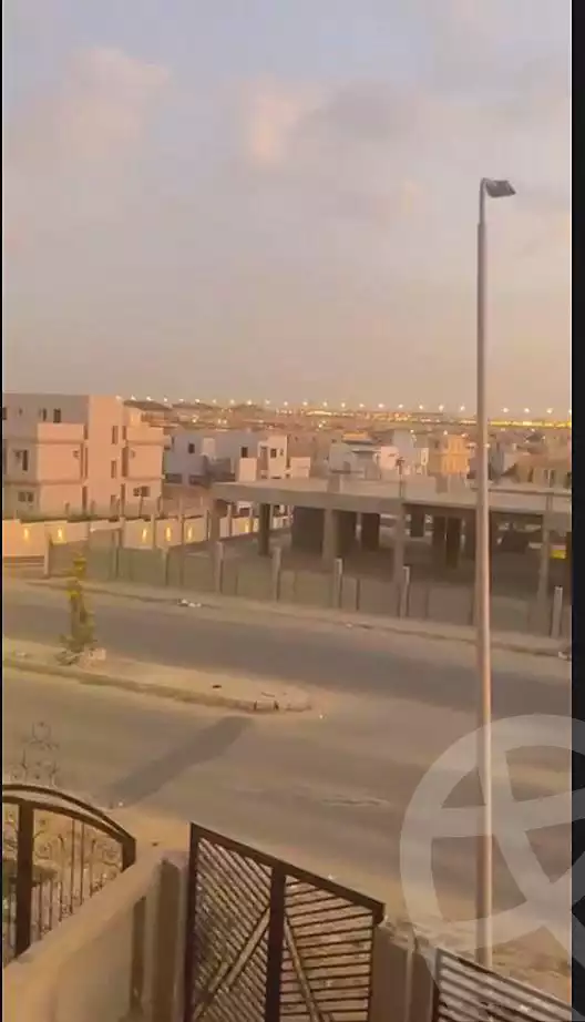 https://aqarmap.com.eg/en/listing/6764183-for-sale-cairo-el-shorouk-h-lnd