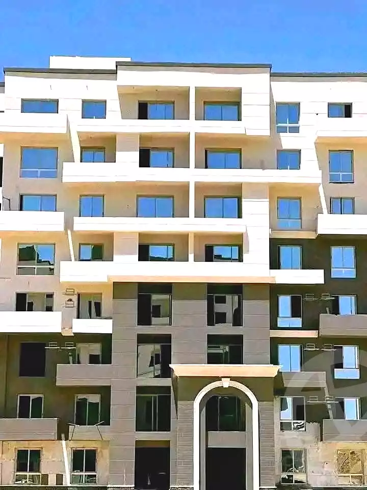 https://aqarmap.com.eg/ar/listing/6764284-for-sale-cairo-new-administrative-capital-r8-de-joya-4-compound-taj-misr