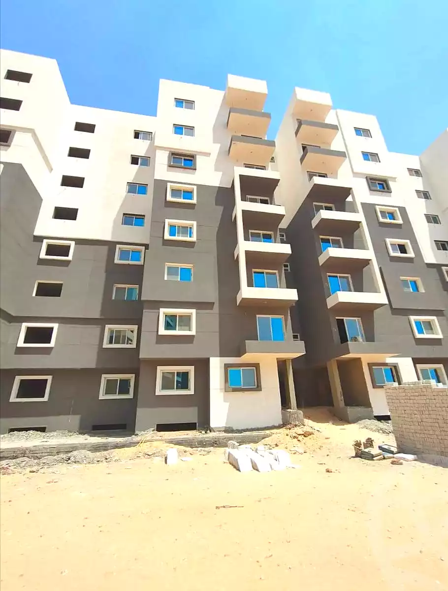 https://aqarmap.com.eg/en/listing/6764535-for-sale-cairo-new-administrative-capital-r7-kmbwnd-stw
