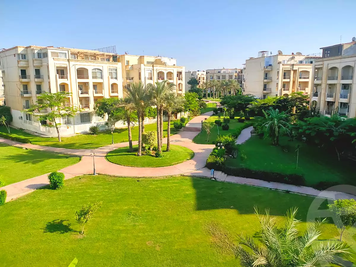 https://aqarmap.com.eg/en/listing/6764684-for-sale-cairo-el-sheikh-zayed-city-compounds-hadayek-el-mohandiseen