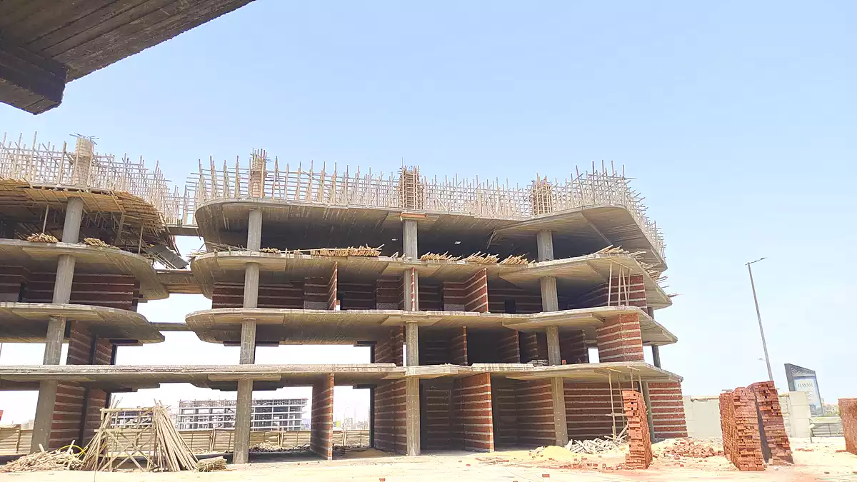https://aqarmap.com.eg/ar/listing/6764735-for-sale-cairo-6th-of-october-compounds-val-plaza-mall-jawad