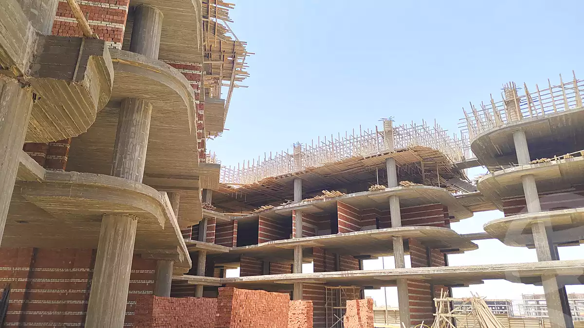https://aqarmap.com.eg/ar/listing/6764735-for-sale-cairo-6th-of-october-compounds-val-plaza-mall-jawad