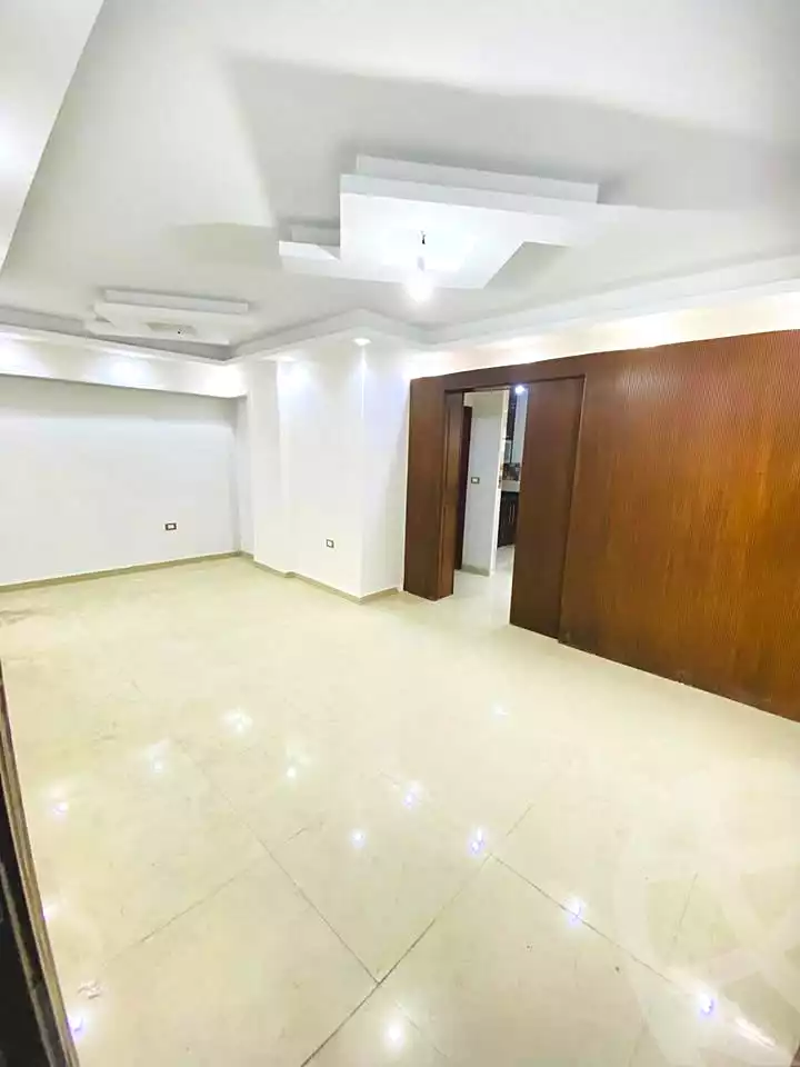 https://aqarmap.com.eg/ar/listing/6764779-for-sale-alexandria-el-mandara-alex-el-mandara-bahri-sidi-kamal-st