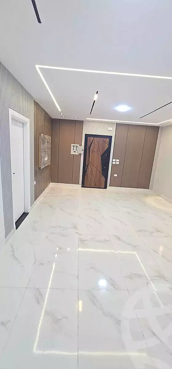 https://aqarmap.com.eg/ar/listing/6765126-for-sale-cairo-6th-of-october-el-ahyaa-neighborhood-1st-el-kawthar-st