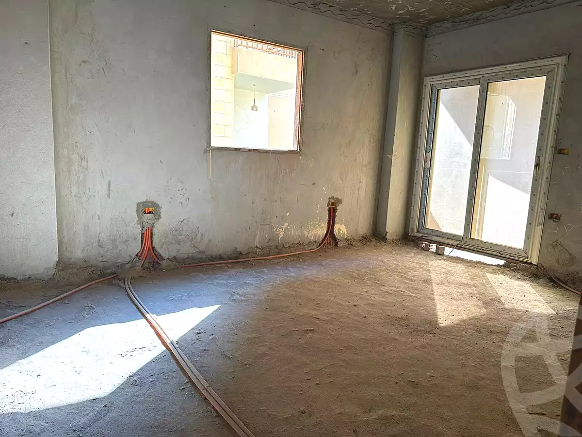 https://aqarmap.com.eg/ar/listing/6765141-for-sale-cairo-6th-of-october-el-hay-el-motamyz-fourth-touristic-village-mohamed-ali-gharib-st