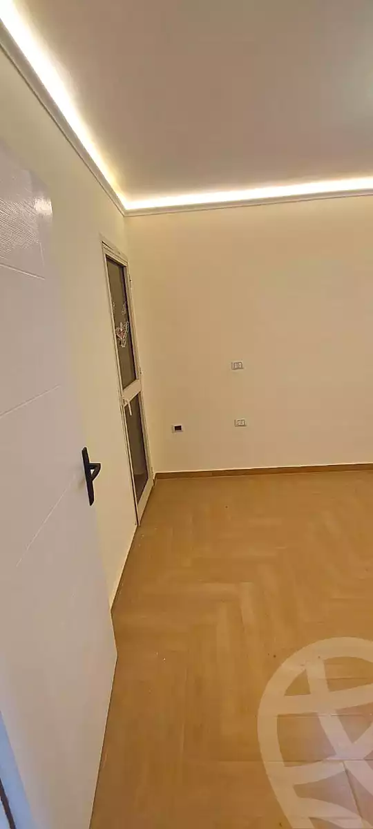 https://aqarmap.com.eg/en/listing/6765234-for-sale-cairo-6th-of-october-hadaeq-october-tryq-hmd-zwyl