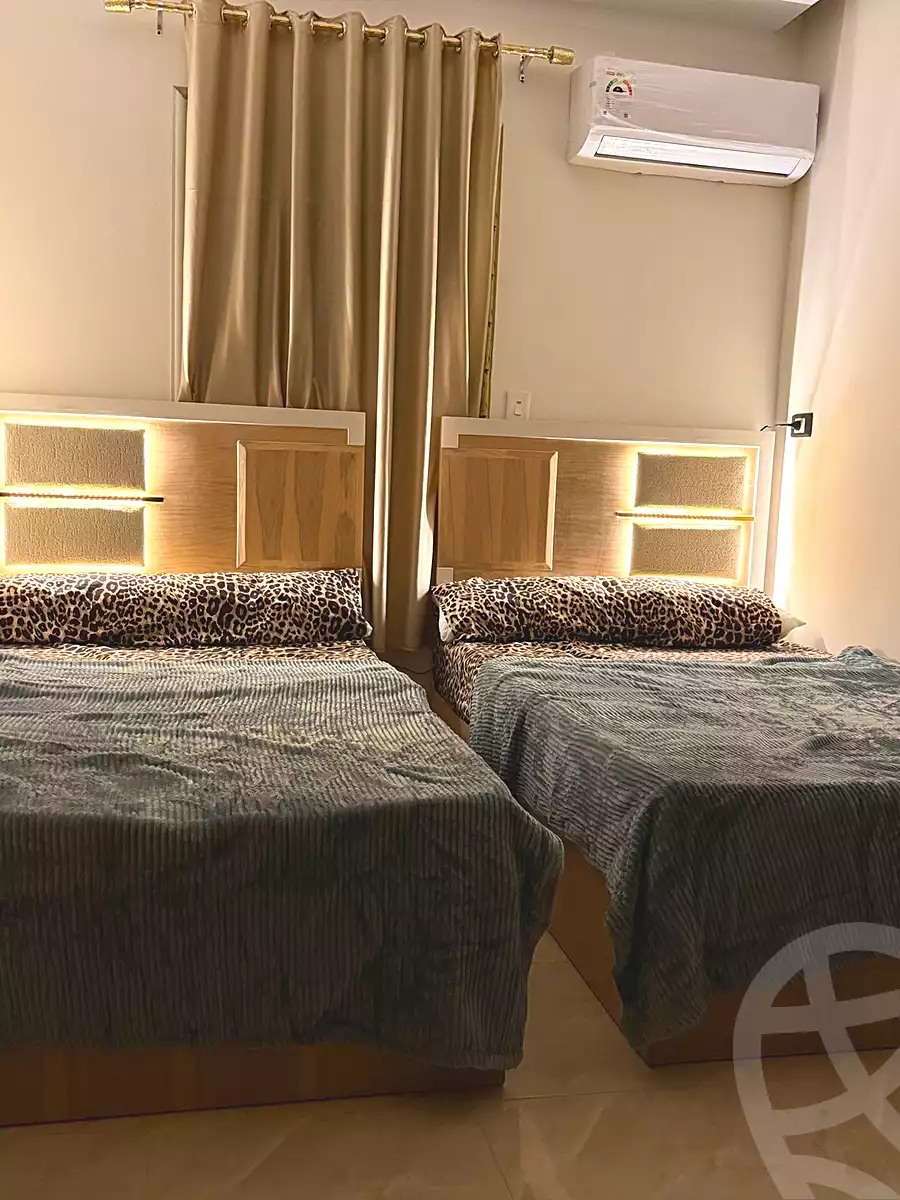 https://aqarmap.com.eg/ar/listing/6765276-for-rent-cairo-6th-of-october-el-ahyaa-neighborhood-2nd-divided-from-al-kafrawei-st