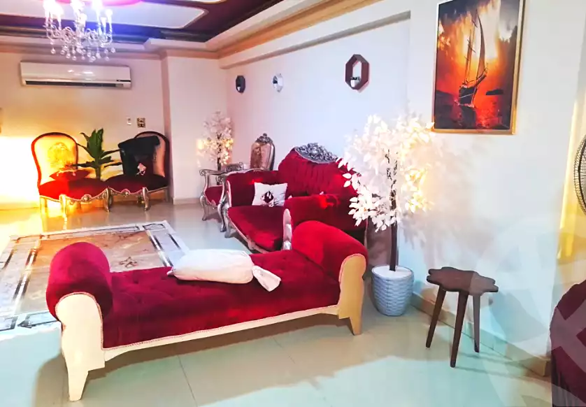 https://aqarmap.com.eg/ar/listing/6765744-for-rent-cairo-manial-el-rawda-st