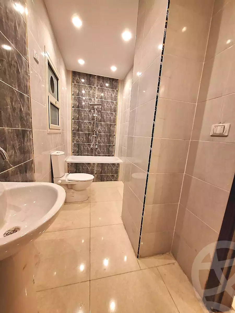 https://aqarmap.com.eg/ar/listing/6766220-for-sale-cairo-6th-of-october-mntq-fr-y-b-6-ktwbr
