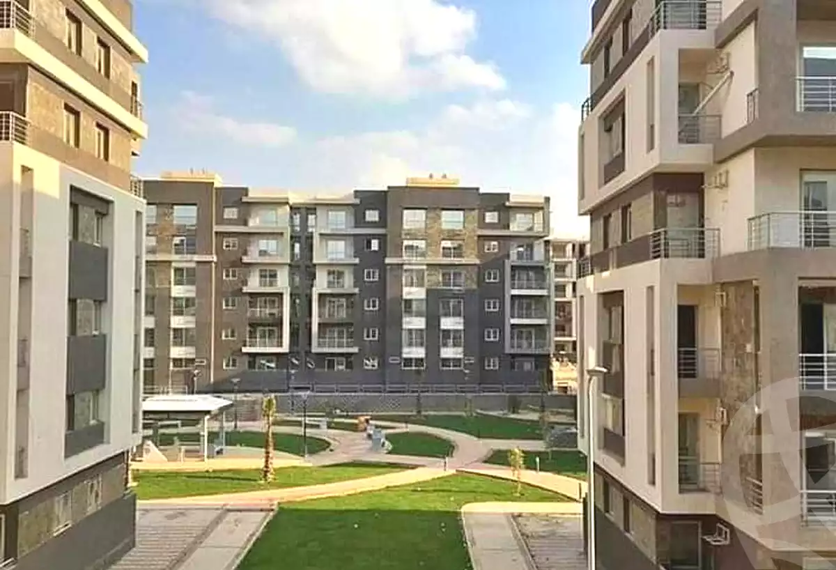 https://aqarmap.com.eg/ar/listing/6766268-for-sale-cairo-el-sheikh-zayed-city-compounds-jn-zyd