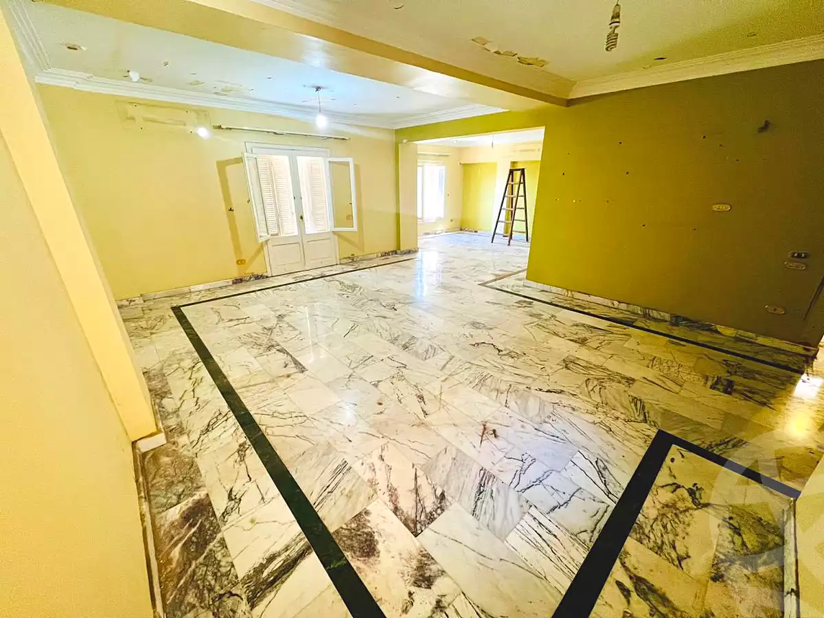https://aqarmap.com.eg/ar/listing/6766277-for-sale-cairo-6th-of-october-el-ahyaa-neighborhood-5th