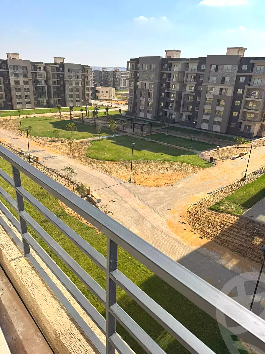 https://aqarmap.com.eg/ar/listing/6766288-for-rent-cairo-el-sheikh-zayed-city-compounds-jn-2