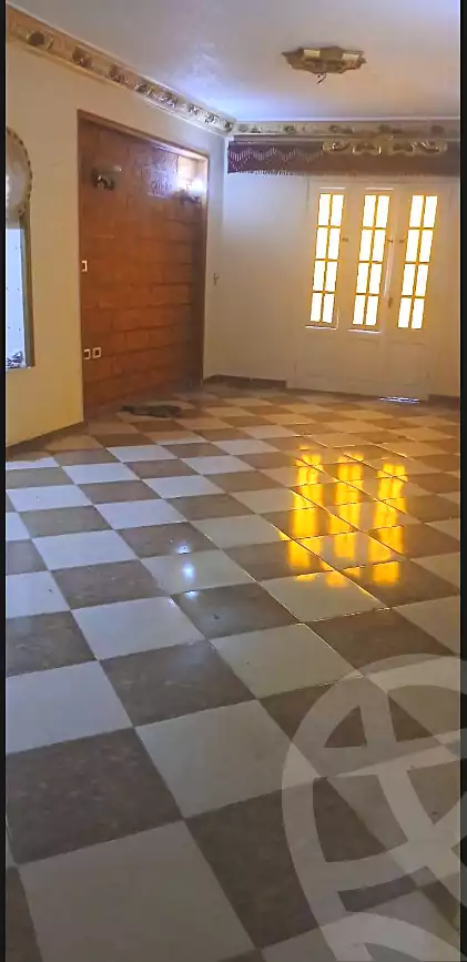 https://aqarmap.com.eg/ar/listing/6766409-for-sale-alexandria-l-jmy-lbytsh-ain-shams-st