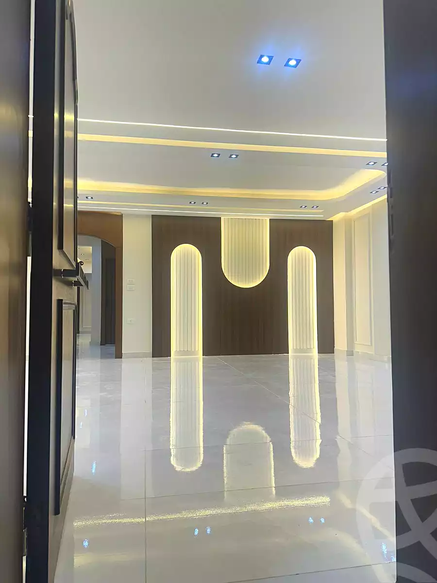 https://aqarmap.com.eg/ar/listing/6766577-for-sale-cairo-6th-of-october-el-ahyaa-neighborhood-4th-neighbourhood-2