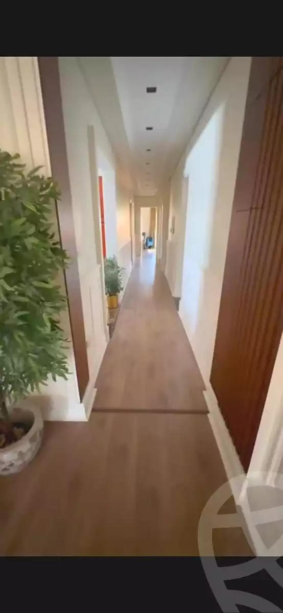 https://aqarmap.com.eg/en/listing/6766597-for-sale-cairo-el-sheikh-zayed-city-compounds-zayed-heights-compound