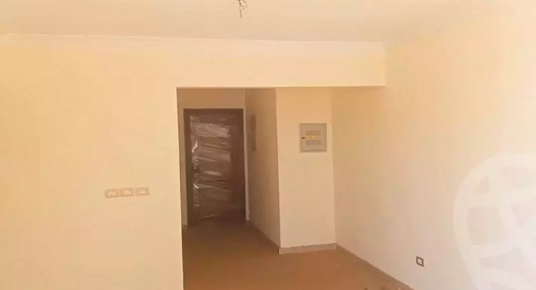 https://aqarmap.com.eg/ar/listing/6766811-for-sale-cairo-el-sheikh-zayed-city-lshykh-zyd-ljdyd-west-view-residence-hdp