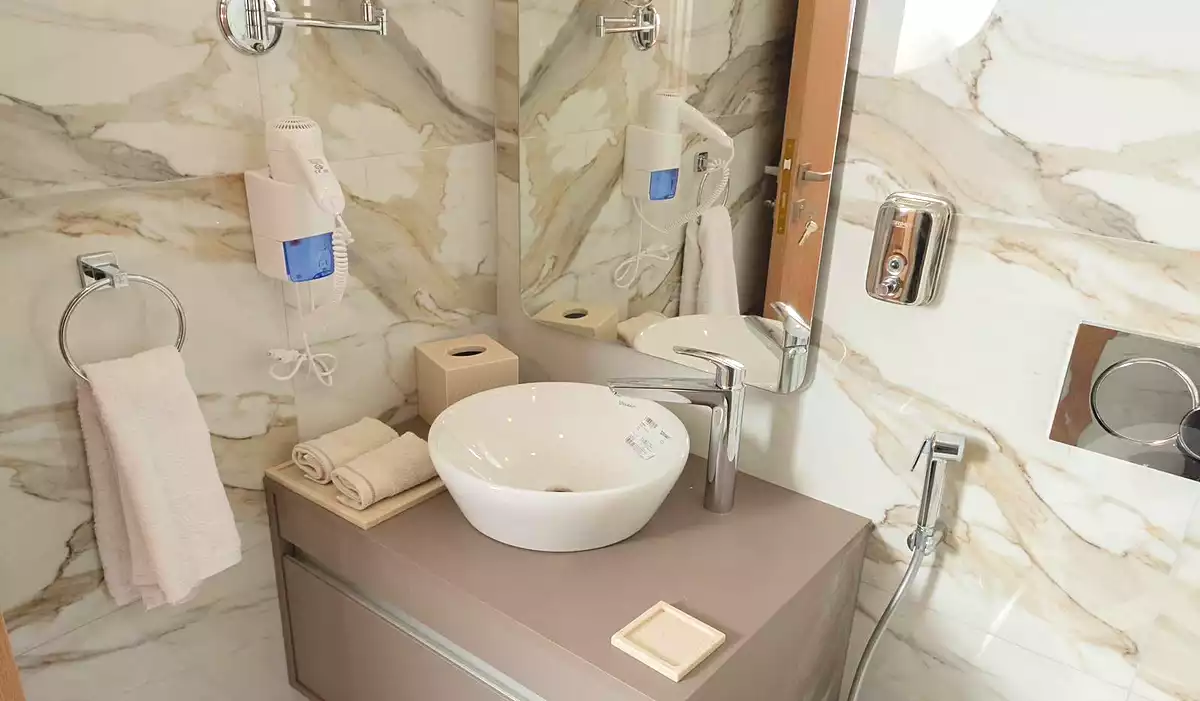 https://aqarmap.com.eg/ar/listing/6766650-for-sale-cairo-new-administrative-capital-r8-ray-residence-radix