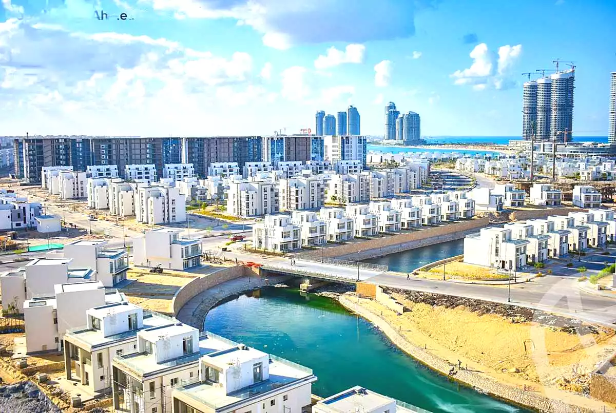 https://aqarmap.com.eg/ar/listing/6767240-for-sale-north-coast-new-alamein-mntj-t-l-lmyn-ljdyd-kmbwnd-mzryn