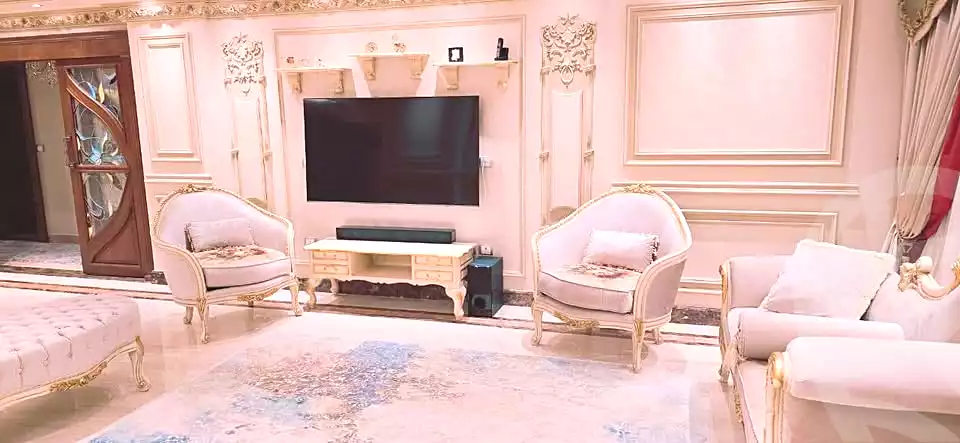 https://aqarmap.com.eg/ar/listing/6767609-for-sale-alexandria-el-asafra-l-sfr-bhry-el-geish-rd