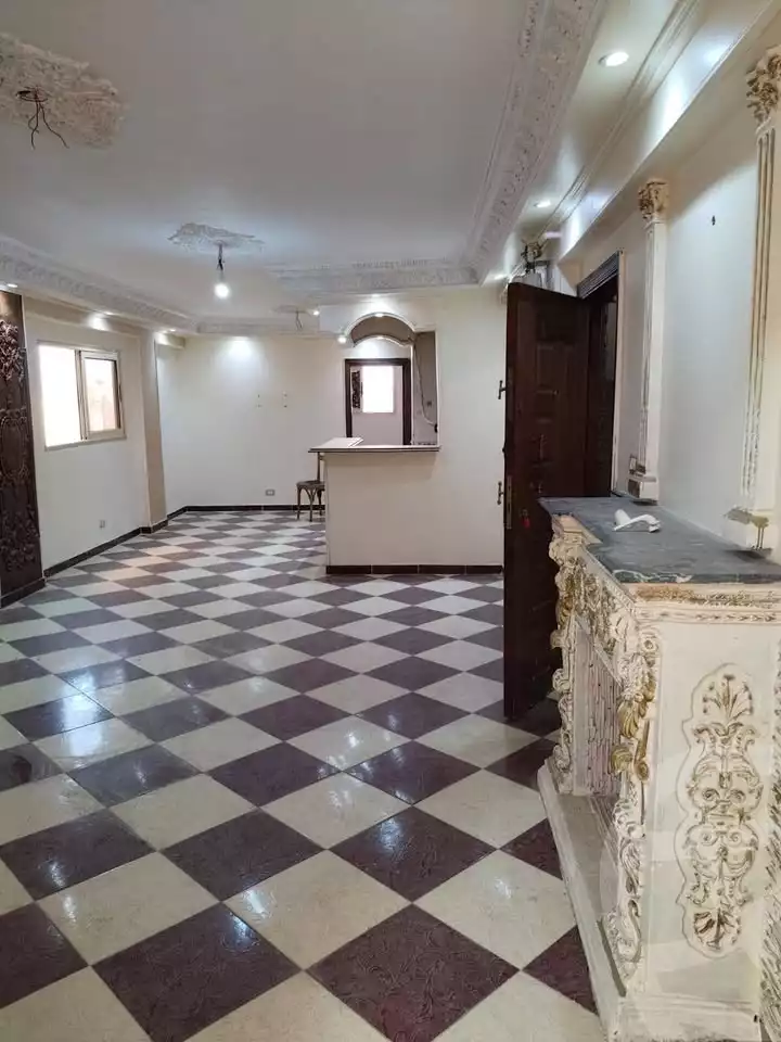 https://aqarmap.com.eg/ar/listing/6767658-for-rent-alexandria-sydy-bshr-sydy-bshr-bhry-shr-mhmwd-l-yswy