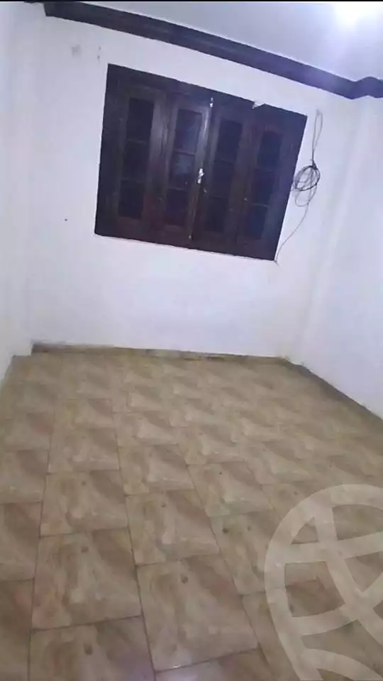 https://aqarmap.com.eg/ar/listing/6767800-for-sale-alexandria-el-asafra-shr-45
