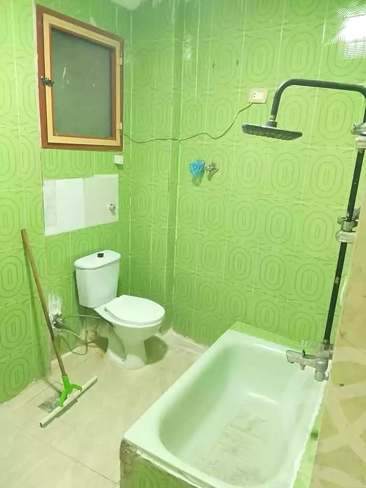 https://aqarmap.com.eg/ar/listing/6767865-for-sale-alexandria-alhadara-new-el-hadra-mohammed-abd-el-aleem-st