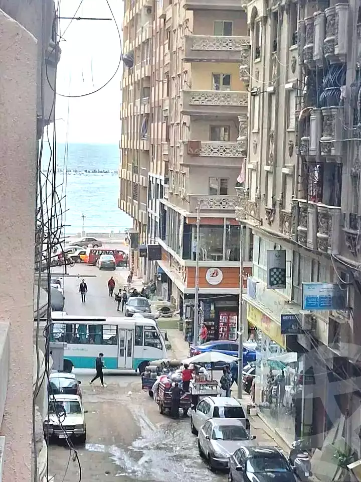 https://aqarmap.com.eg/ar/listing/6768135-for-sale-alexandria-sydy-bshr-sydy-bshr-bhry-street-16