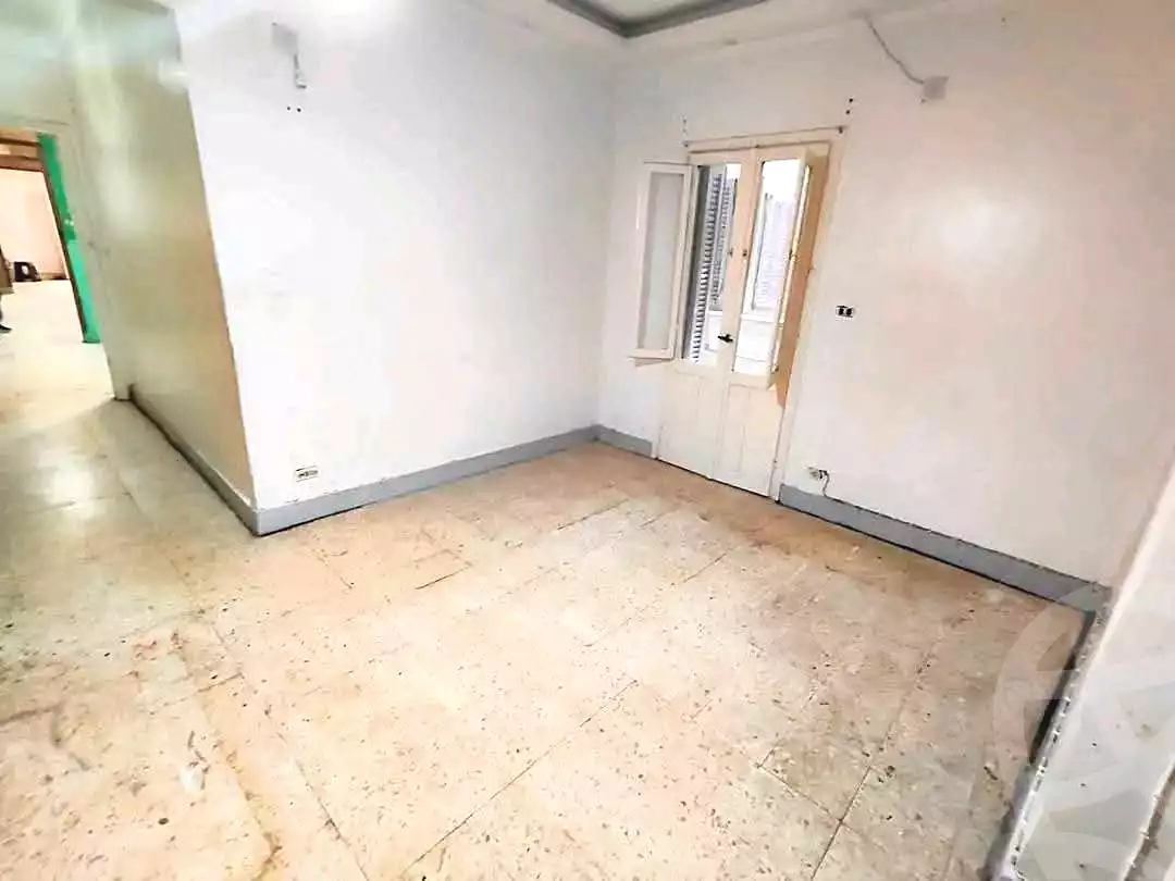 https://aqarmap.com.eg/ar/listing/6768194-for-sale-alexandria-miami-shr-jml-bd-lnsr