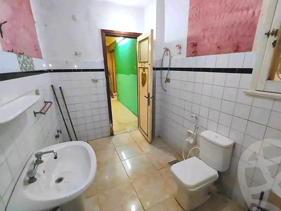 https://aqarmap.com.eg/ar/listing/6768194-for-sale-alexandria-miami-shr-jml-bd-lnsr