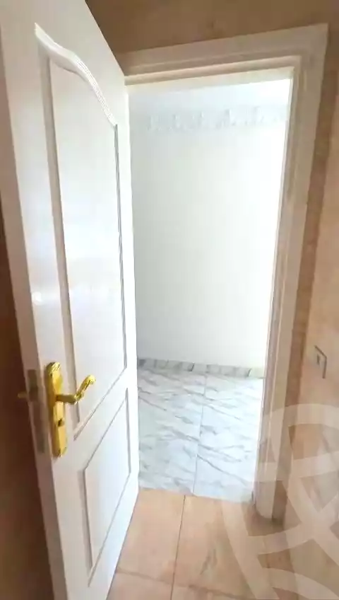 https://aqarmap.com.eg/en/listing/6768229-for-sale-alexandria-lauran-shr-bw-qyr-tryq-lhry
