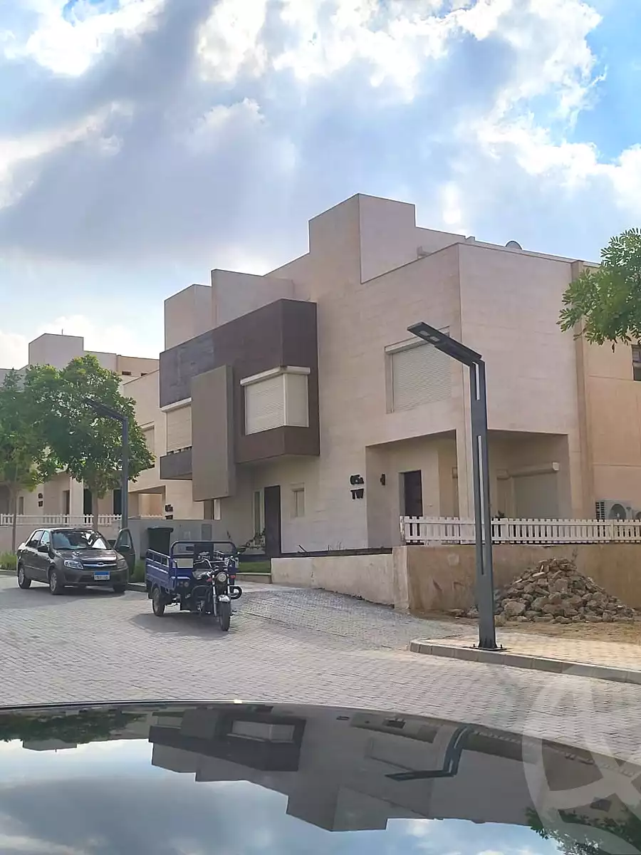 https://aqarmap.com.eg/en/listing/6768967-for-sale-cairo-6th-of-october-compounds-soleya