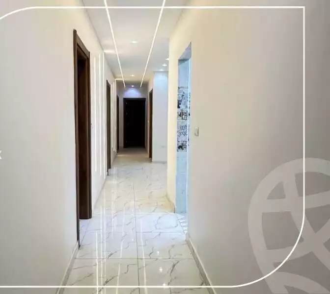 https://aqarmap.com.eg/en/listing/6769449-for-sale-cairo-el-sheikh-zayed-city-compounds-zayed-heights-compound