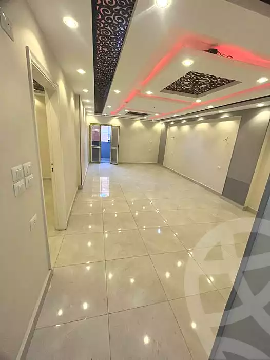 https://aqarmap.com.eg/ar/listing/6770008-for-sale-cairo-ain-shams-jsr-lswys