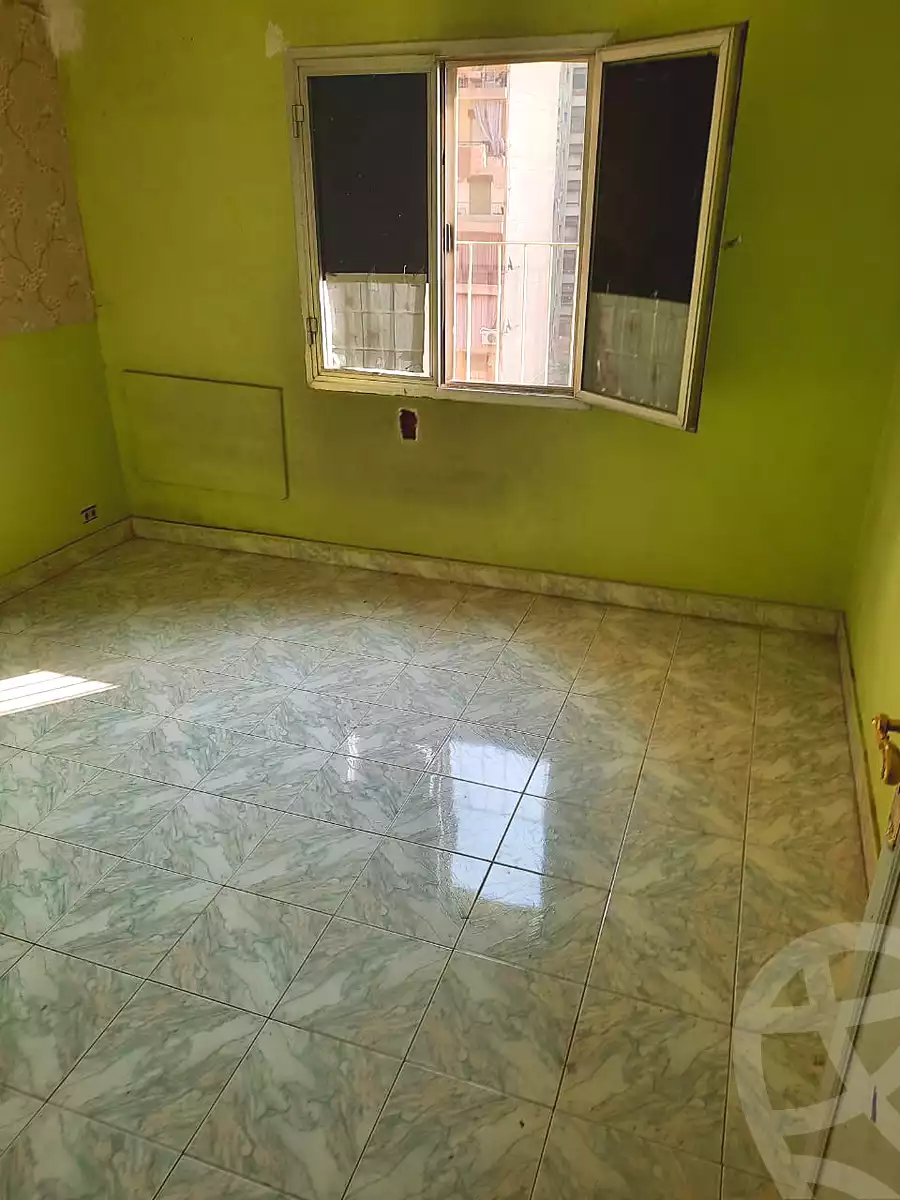 https://aqarmap.com.eg/en/listing/6770957-for-sale-cairo-helwan-hadayek-helwan-nile-corniche-st