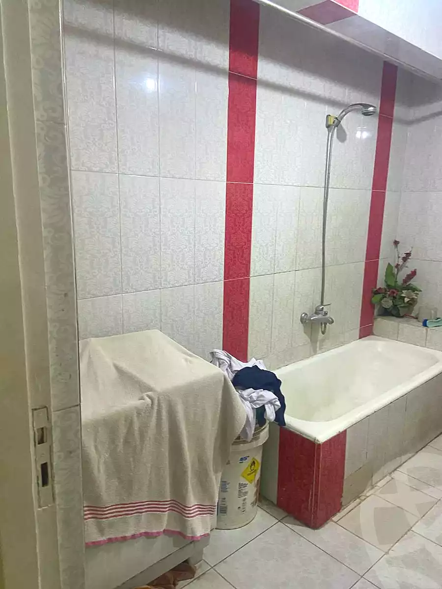 https://aqarmap.com.eg/ar/listing/6771738-for-sale-cairo-el-zaytun-lzytwn-lbhry-shr-snn-bsh